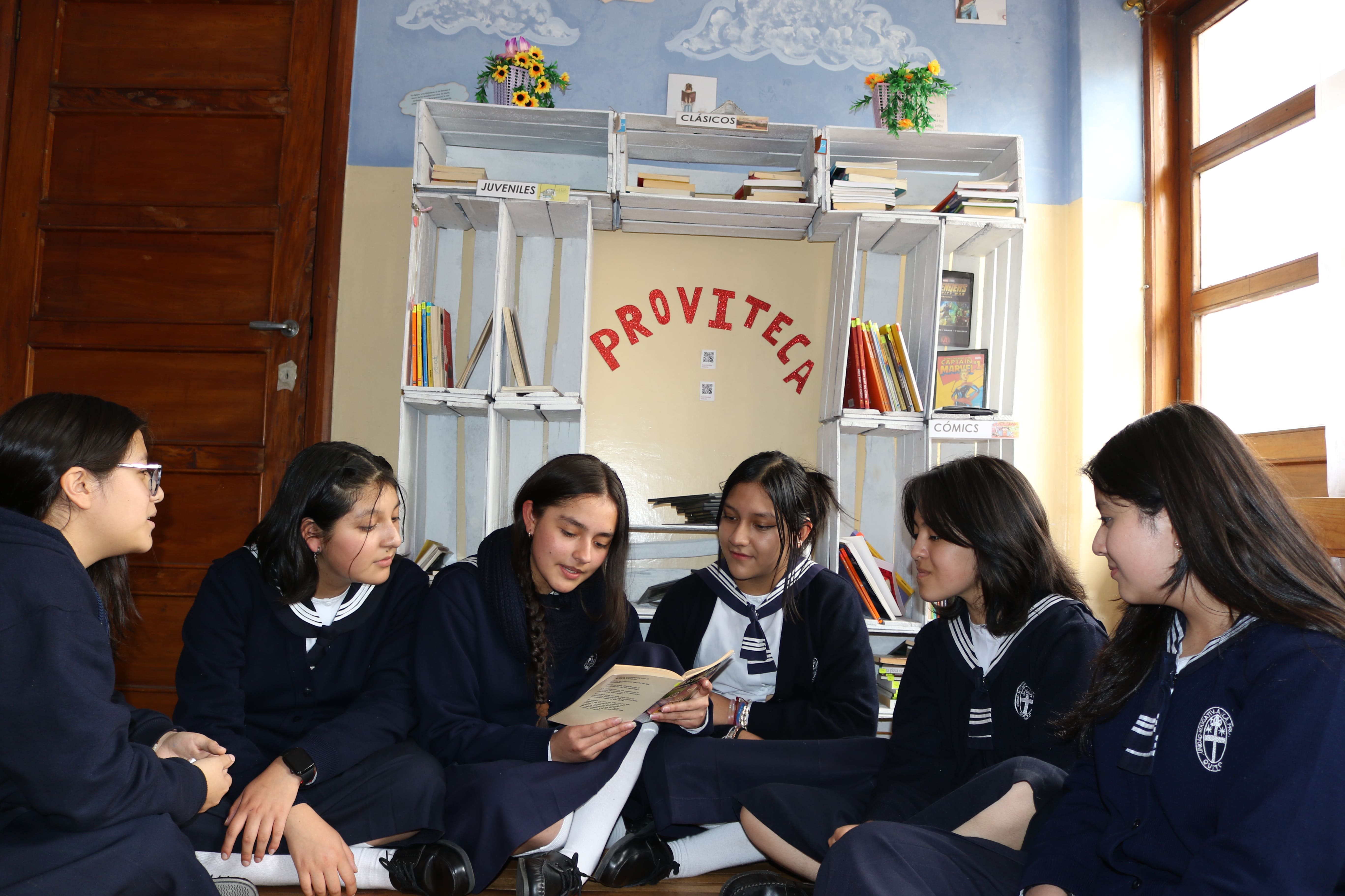 ESPACIO DE LECTURA PARA NUESTRAS ESTUDIANTES