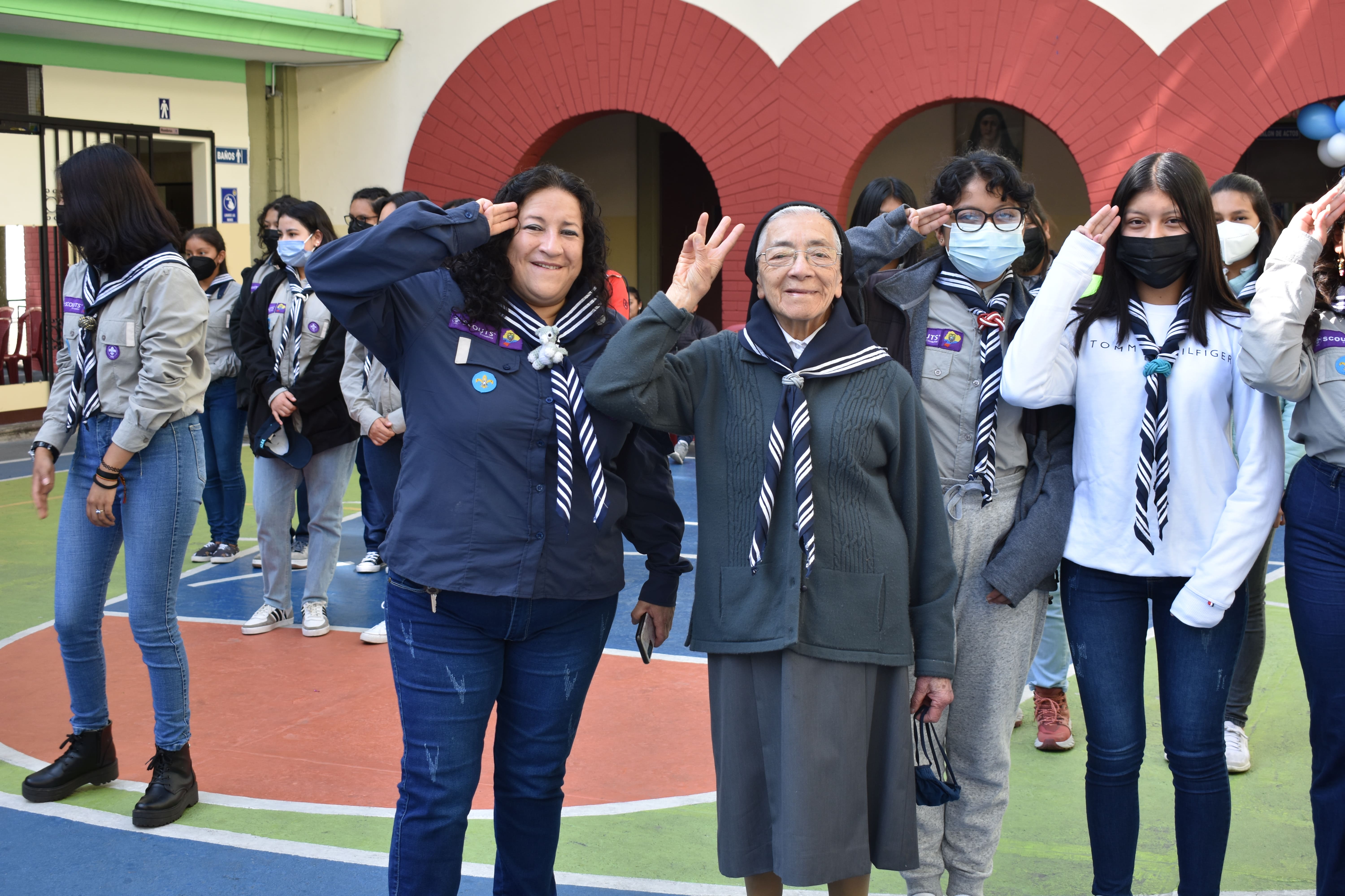 MOMENTOS COMPARTIDOS CON EL CLUB DE SCOUT